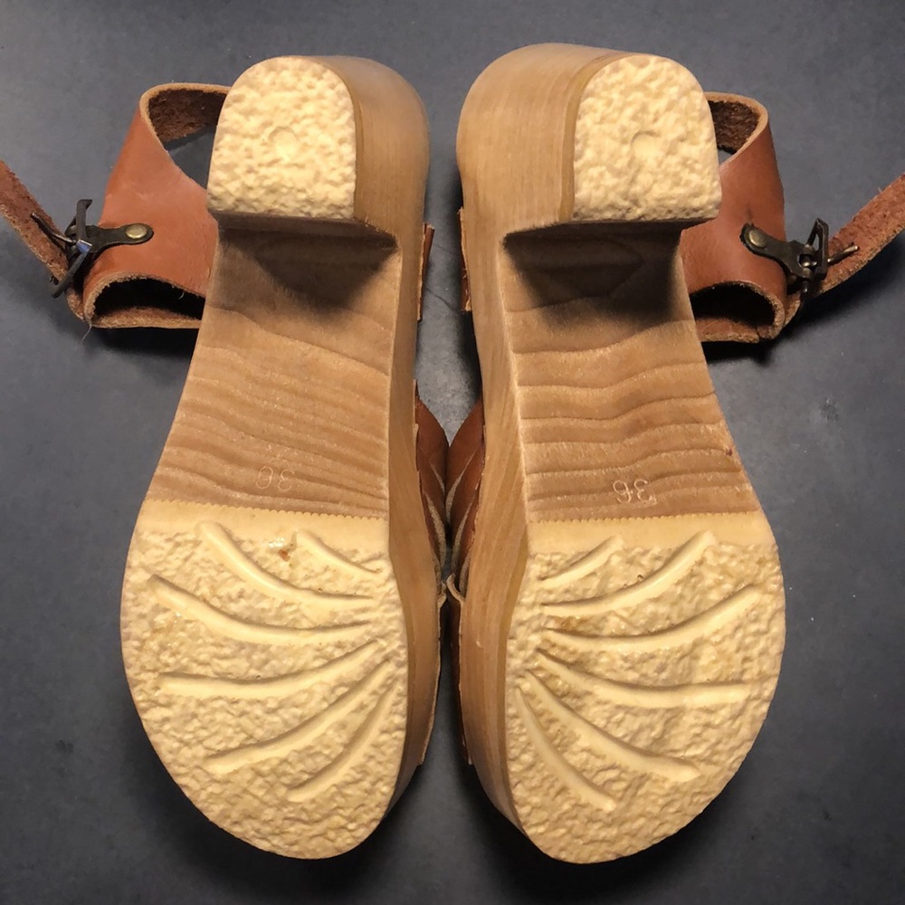No.6 clogs - Picture 3 of 5